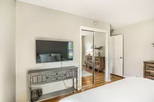 8605 Poplar Bridge Curve, Bloomington, MN 55437 - Photo 14