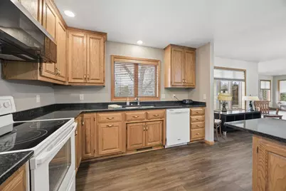 2846 Aurora Court, Saint Cloud, MN 56303 - Photo 8