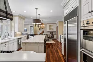 8662 Great Waters Alcove, Eden Prairie, MN 55347 - Photo 10