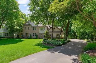 8662 Great Waters Alcove, Eden Prairie, MN 55347 - Photo 2