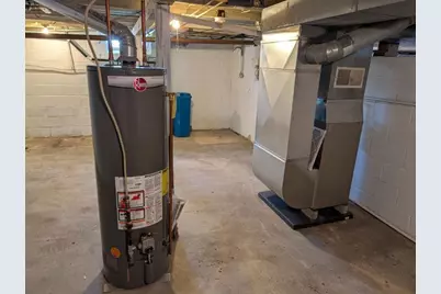 400 9th Street SW, Wells, MN 56097 - Photo 34