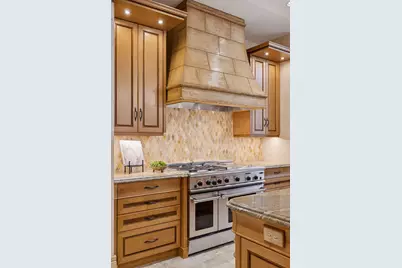 1989 Dwight Lane, Minnetonka, MN 55305 - Photo 20