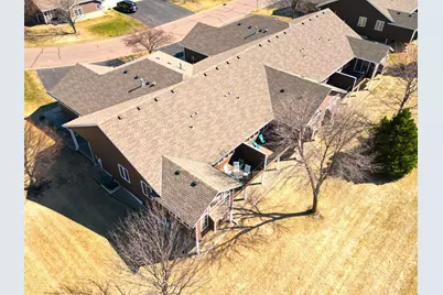 6236 Creekview Lane N, Brooklyn Park, MN 55443 - Photo 32