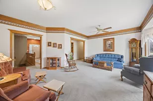 4465 Farmdale Cir, Saint Augusta, MN 56301 - Photo 6