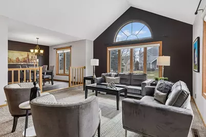 295 Oakhill Drive, Shoreview, MN 55126 - Photo 10