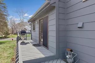 295 Oak Hill Dr, Shoreview, MN 55126 - Photo 40