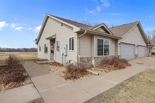 955 Rush Landing Ct, Rush City, MN 55069 - Photo 2