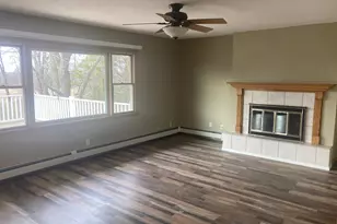 12520 440th St, Wanamingo, MN 55983 - Photo 10