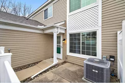1925 Southcross Drive W #1306, Burnsville, MN 55306 - Photo 2