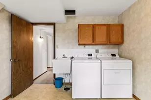 8706 Westwind Cir, Eden Prairie, MN 55344 - Photo 28