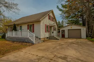 314 Lake Ave, Park Rapids, MN 56470 - Photo 1