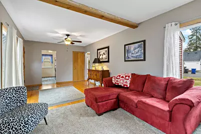 895 Hoyt Avenue W, Saint Paul, MN 55117 - Photo 6