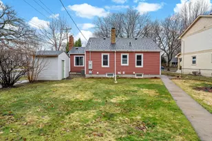 895 Hoyt Ave W, Saint Paul, MN 55117 - Photo 24