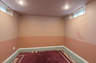 895 Hoyt Ave W, Saint Paul, MN 55117 - Photo 20