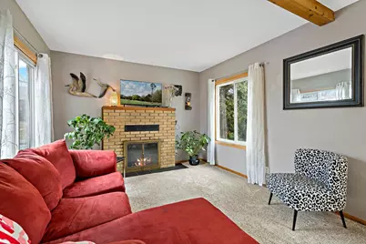 895 Hoyt Avenue W, Saint Paul, MN 55117 - Photo 8