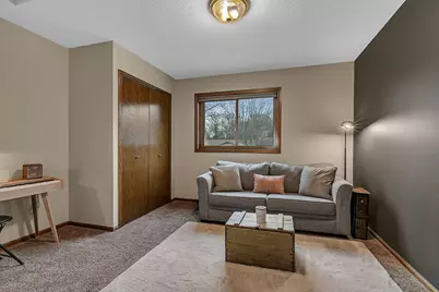 1030 NW 4th Avenue NW, Milaca, MN 56353 - Photo 8