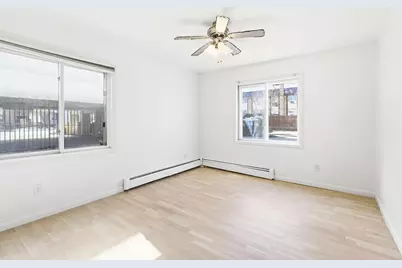 2740 Pleasant Ave #204, Minneapolis, MN 55408 - Photo 10