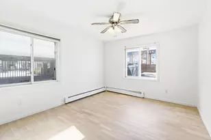 2740 Pleasant Ave, Minneapolis, MN 55408 - Photo 10