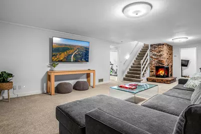 4025 Chowen Avenue S, Minneapolis, MN 55410 - Photo 20