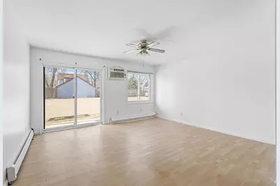 2740 Pleasant Ave #102, Minneapolis, MN 55408 - Photo 6