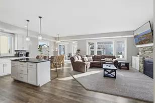 1214 Tikalsky St SE, New Prague, MN 56071 - Photo 2