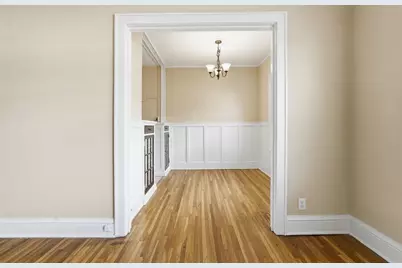 2545 Garfield Avenue #24, Minneapolis, MN 55405 - Photo 6