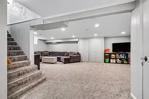 1600 Western Ave N, Saint Paul, MN 55117 - Photo 18