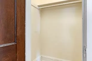 220 E 19th St, Minneapolis, MN 55403 - Photo 16