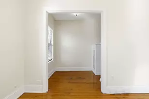 220 E 19th St, Minneapolis, MN 55403 - Photo 8