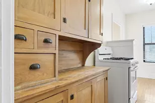 220 E 19th St, Minneapolis, MN 55403 - Photo 12