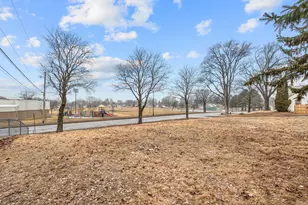 1562 David St, Saint Paul, MN 55119 - Photo 42