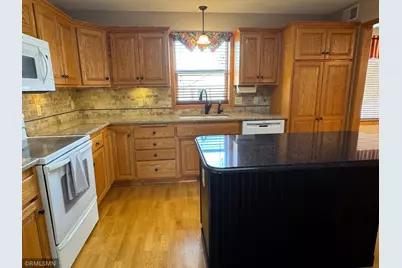 12757 Ferrara Avenue N, Hugo, MN 55038 - Photo 18