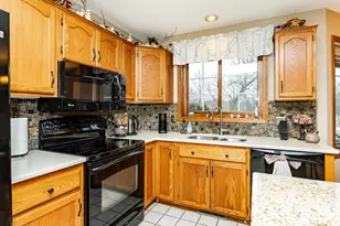 2619 Tuxedo Ln NW, Rochester, MN 55901 - Photo 14