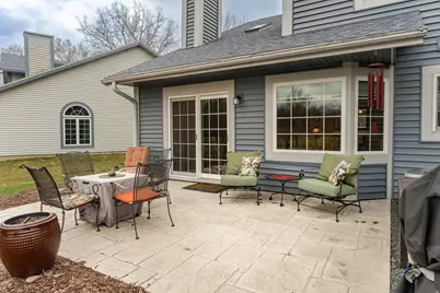 2619 Tuxedo Lane NW, Rochester, MN 55901 - Photo 2