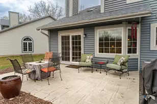 2619 Tuxedo Ln NW, Rochester, MN 55901 - Photo 2