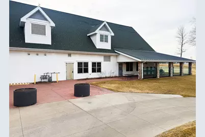 4400 Clubhouse Drive S, Fargo, ND 58104 - Photo 16