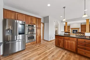 10385 Yates Dr N, Brooklyn Park, MN 55443 - Photo 16