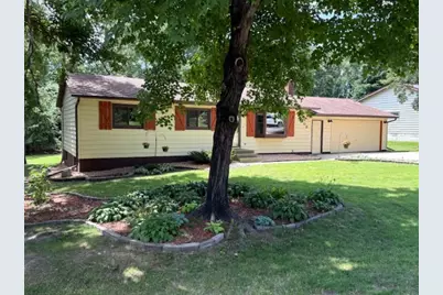 2108 Irvine Place, Alexandria, MN 56308 - Photo 2