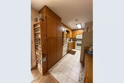 2108 Irvine Place, Alexandria, MN 56308 - Photo 6