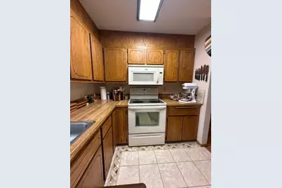 2108 Irvine Place, Alexandria, MN 56308 - Photo 4