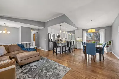 6601 Cherokee Lane N, Brooklyn Park, MN 55428 - Photo 2