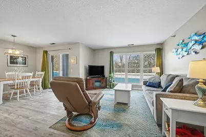 6165 Chasewood Parkway #1, Hopkins, MN 55343 - Photo 2