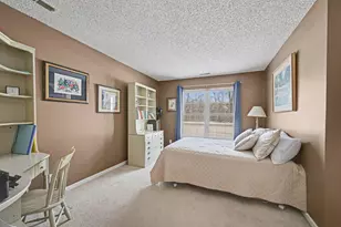 6165 Chasewood Pkwy, Hopkins, MN 55343 - Photo 16