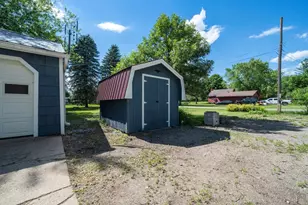 712 Meadowlark Dr SW, Alexandria, MN 56308 - Photo 12