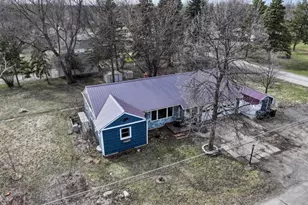 712 Meadowlark Dr SW, Alexandria, MN 56308 - Photo 2