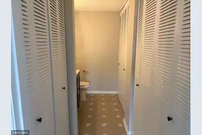 2801 Flag Avenue N #323, New Hope, MN 55427 - Photo 12