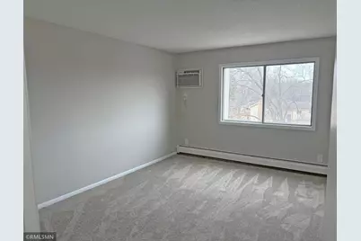 2801 Flag Avenue N #323, New Hope, MN 55427 - Photo 10