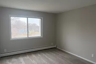 2801 Flag Ave N, New Hope, MN 55427 - Photo 14