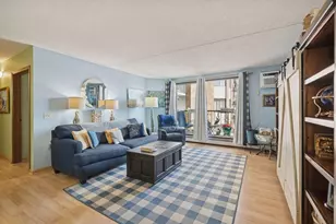 2601 Kenzie Terrace, Saint Anthony, MN 55418 - Photo 2