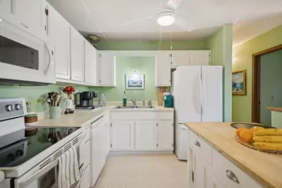 2601 Kenzie Terrace #330, Saint Anthony, MN 55418 - Photo 12